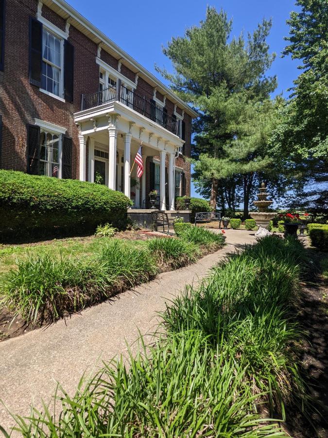 Maple Hill Manor Bed & Breakfast Springfield Bagian luar foto
