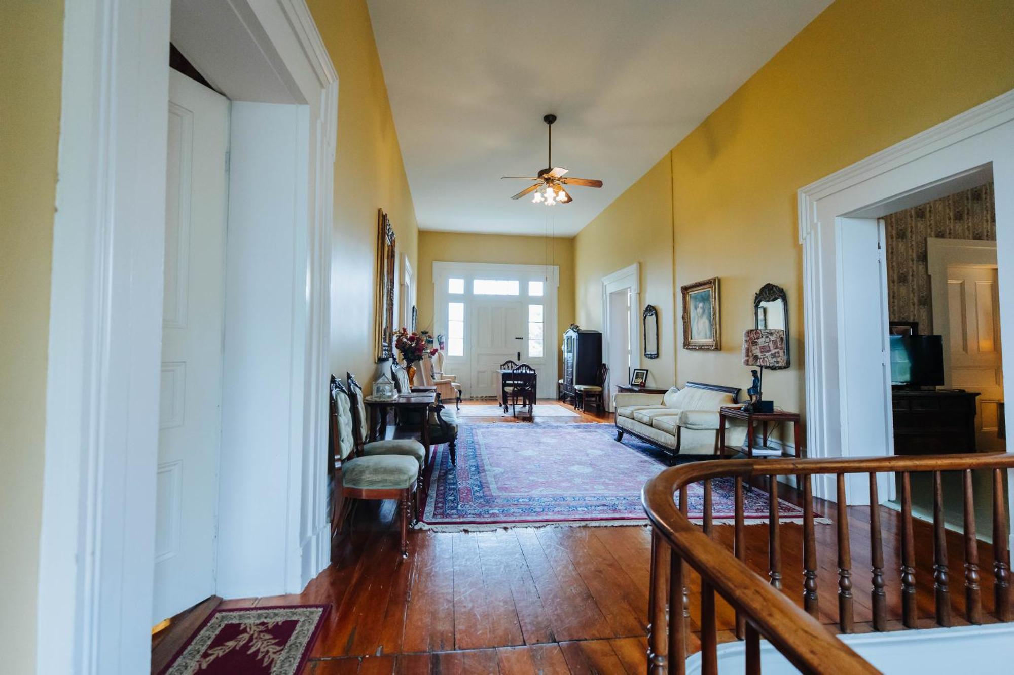 Maple Hill Manor Bed & Breakfast Springfield Bagian luar foto