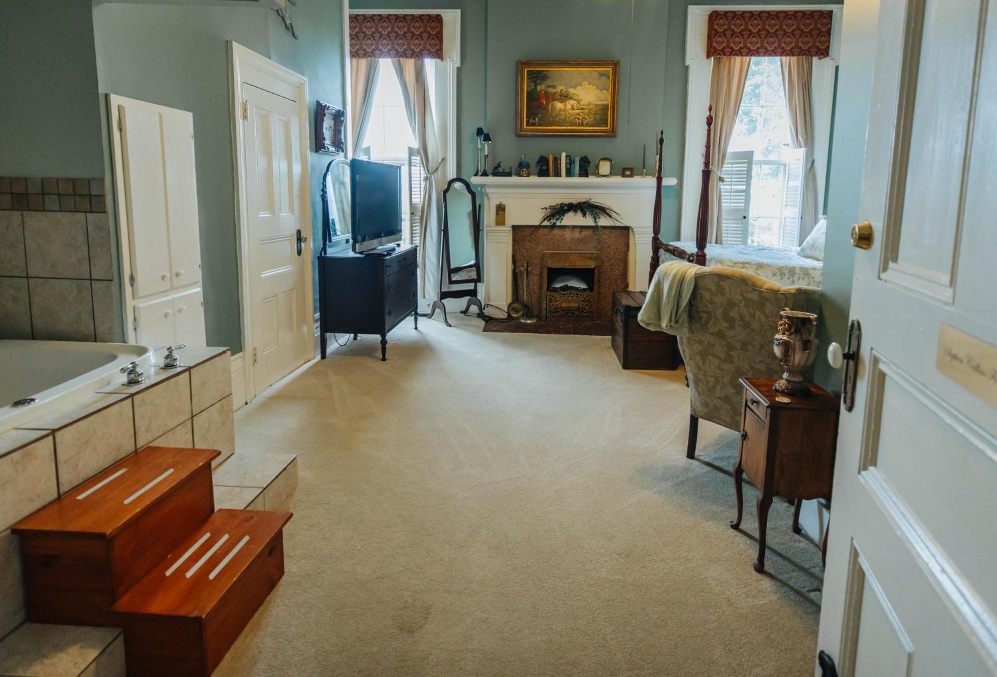 Maple Hill Manor Bed & Breakfast Springfield Bagian luar foto