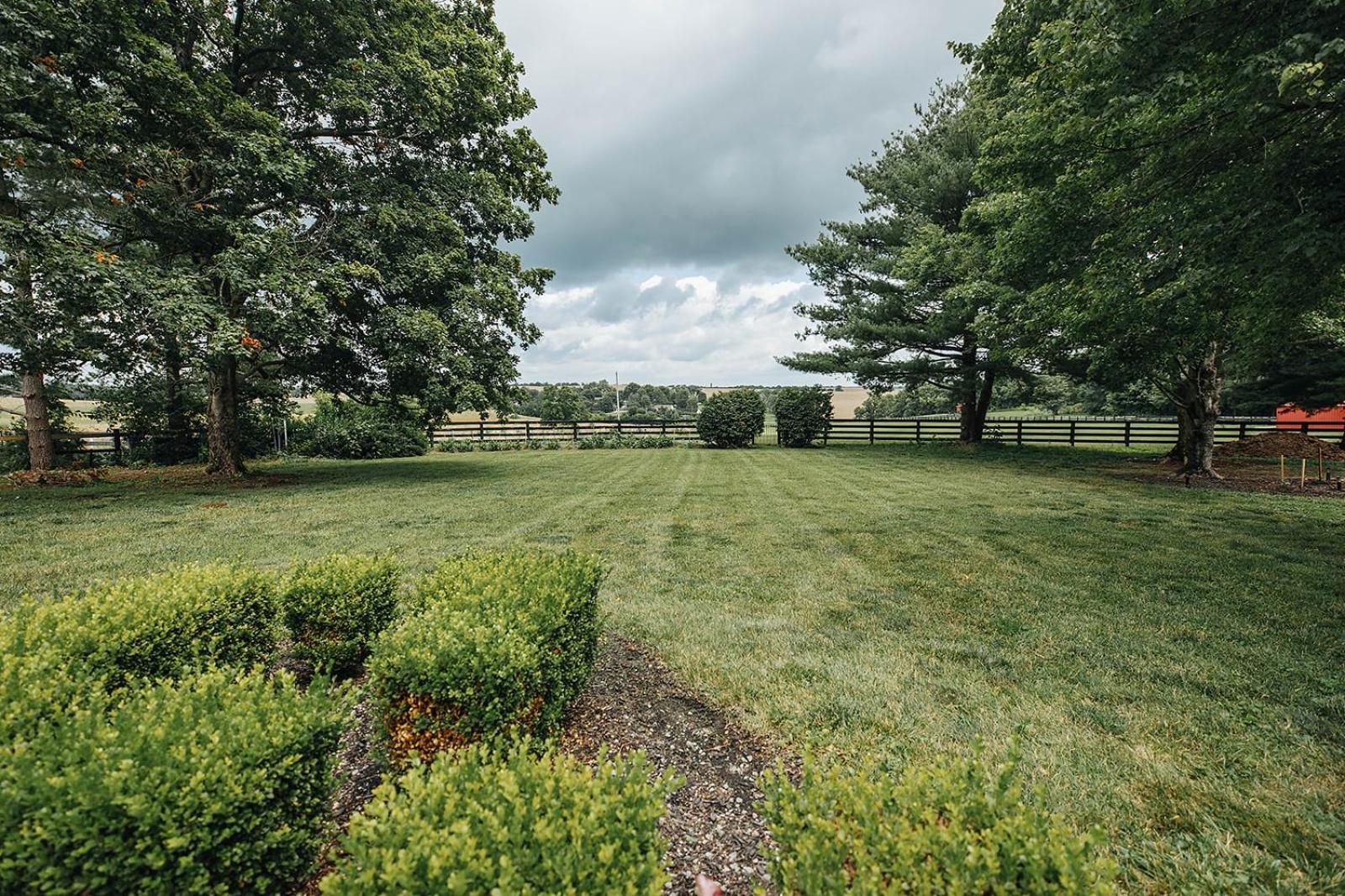 Maple Hill Manor Bed & Breakfast Springfield Bagian luar foto