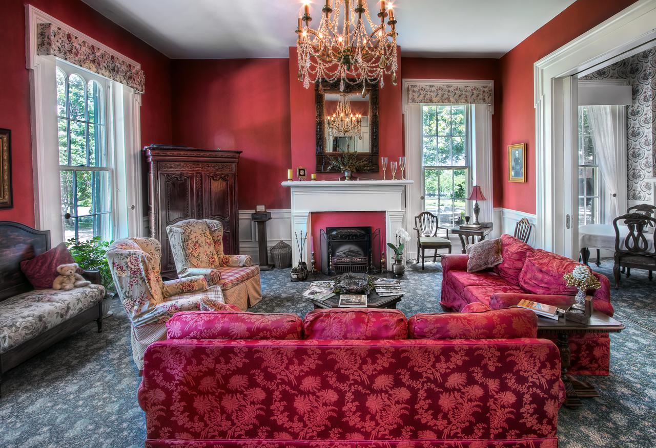 Maple Hill Manor Bed & Breakfast Springfield Bagian luar foto